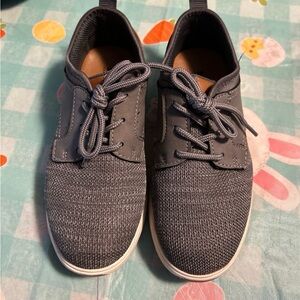 Sonoma boys size 1 shoes